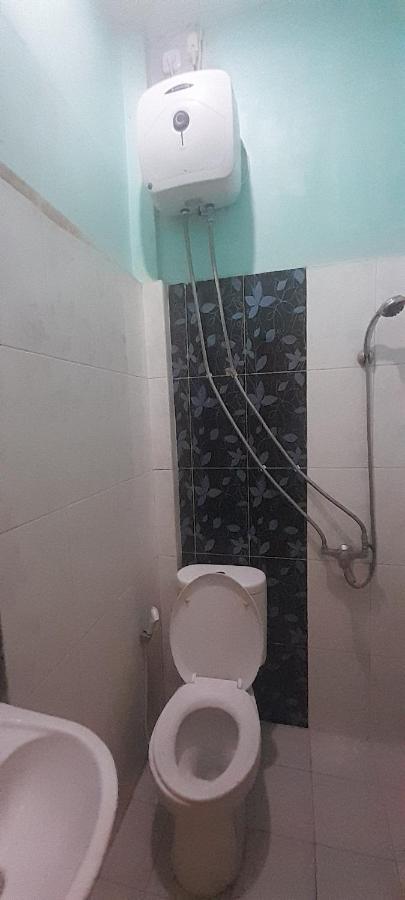 Oyo 931012 Tamara Homestay Syariah Medan Bagian luar foto