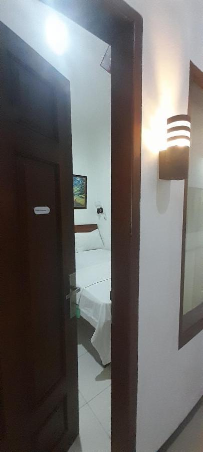 Oyo 931012 Tamara Homestay Syariah Medan Bagian luar foto