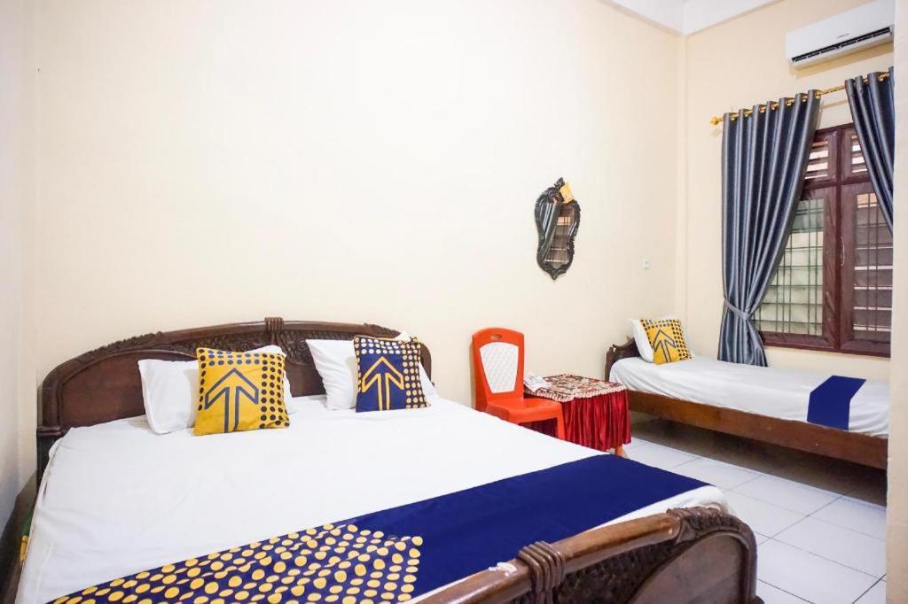 Oyo 931012 Tamara Homestay Syariah Medan Bagian luar foto