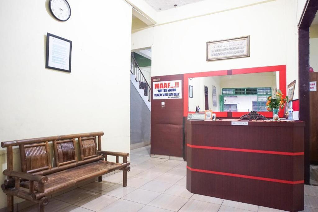 Oyo 931012 Tamara Homestay Syariah Medan Bagian luar foto